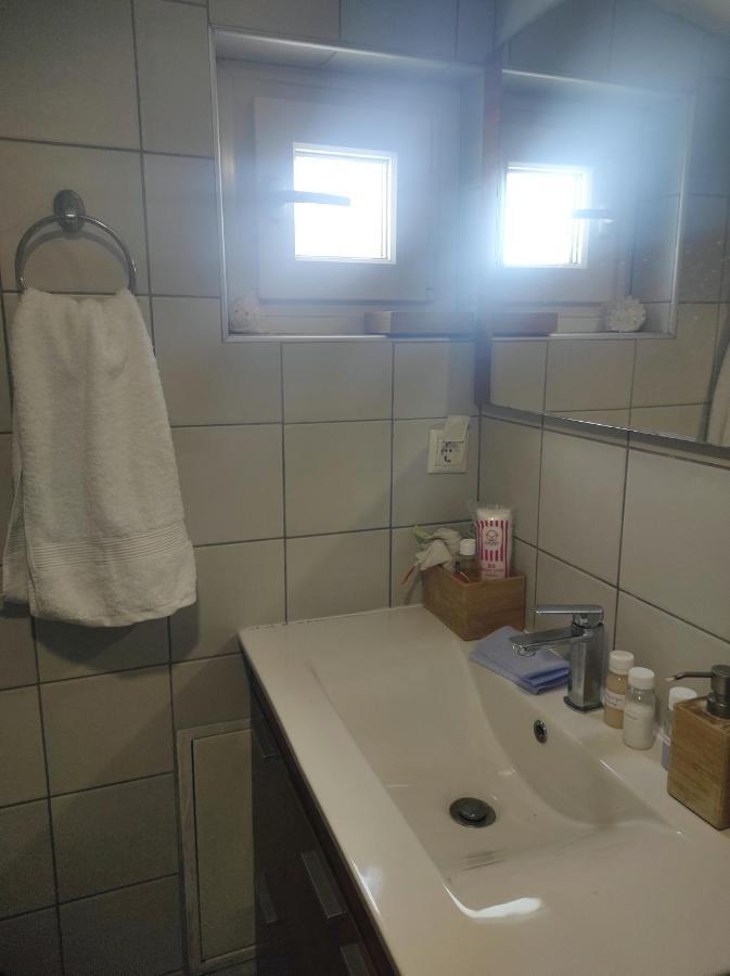Apartamento Σοφίτα Καλλύνω Tesalónica Exterior foto