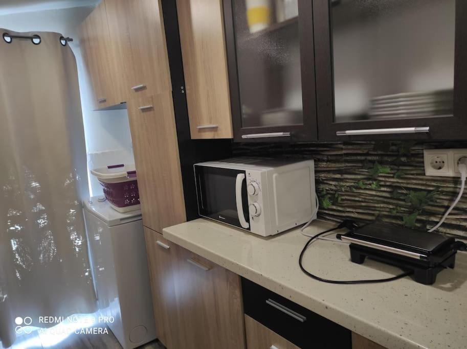 Apartamento Σοφίτα Καλλύνω Tesalónica Exterior foto